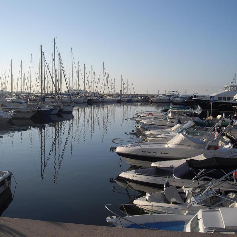 Cozy Apartment sea view Air Cond Renovated in 2026 - Appartement - Vue sur Mer - 23