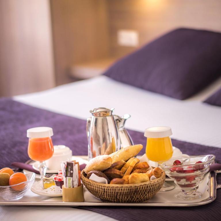 Best Western Plus La Marina - Chambre Lit Queen-Size Familiale - 7