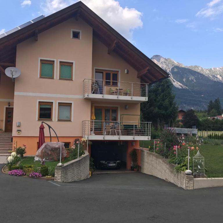 Ferienwohnung Mujcic - Apartment mit 3 Schlafzimmern und Balkon - 4