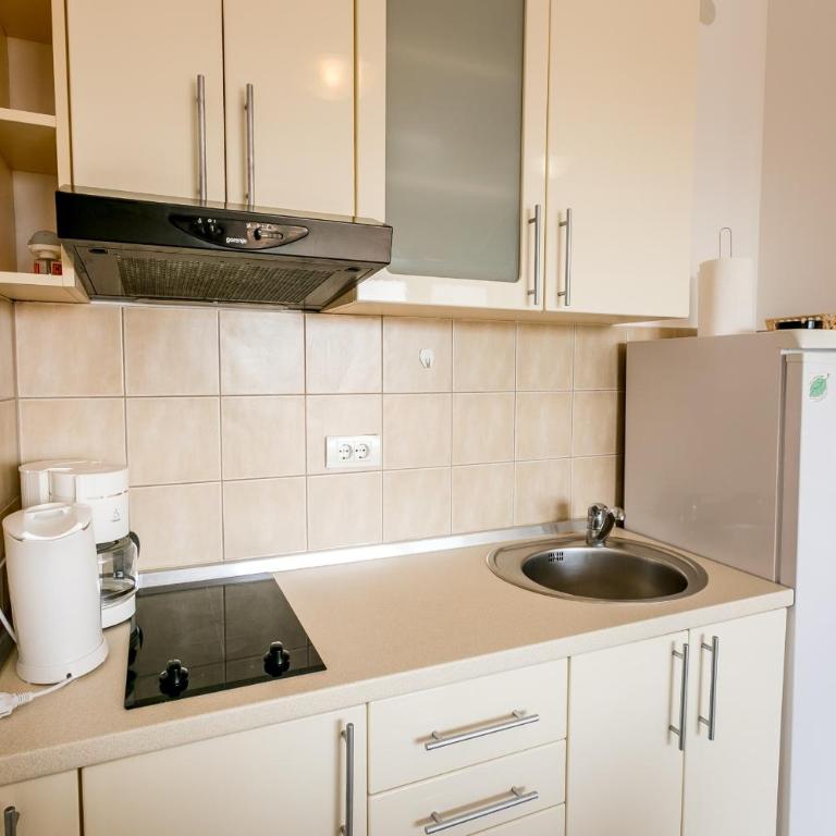 Apartments Lille - Family Studio with Balcony and Sea View - 6