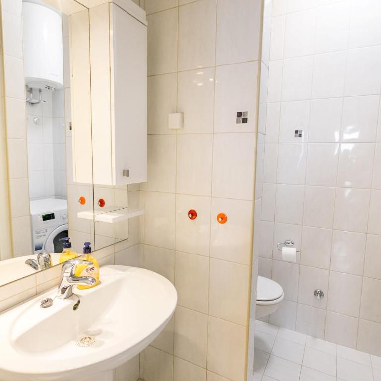 Apartments Lille - Family Studio with Terrace and Sea View - 14