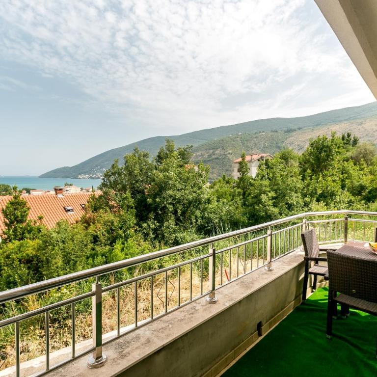 Apartments Lille - Family Studio with Terrace and Sea View - 2
