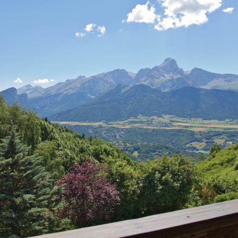 Boustigue Hotel - Chambre Double avec Balcon - Vue sur Montagnes - 2