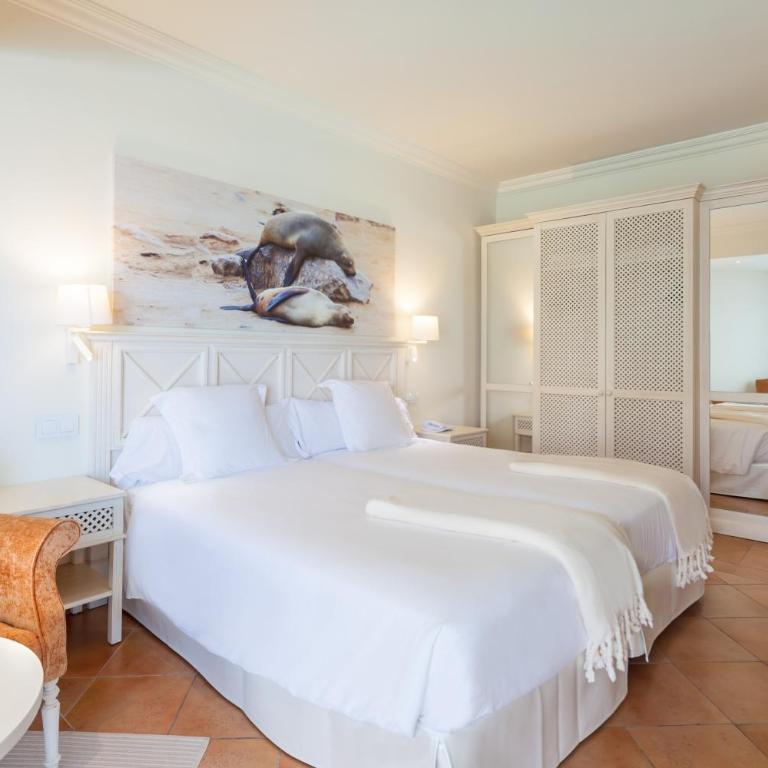 Iberostar Selection Andalucia Playa - Habitación Doble Deluxe con piscina compartida - 1