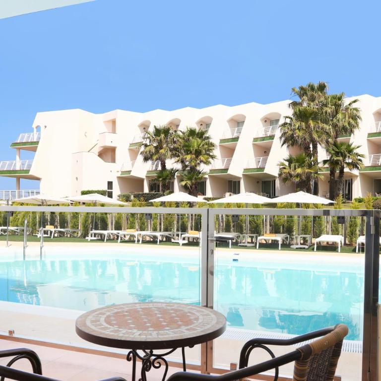 Iberostar Selection Andalucia Playa - Habitación Doble Deluxe con piscina compartida - 2