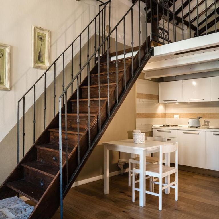Oisife Apartments - Apartment - Split Level - 6
