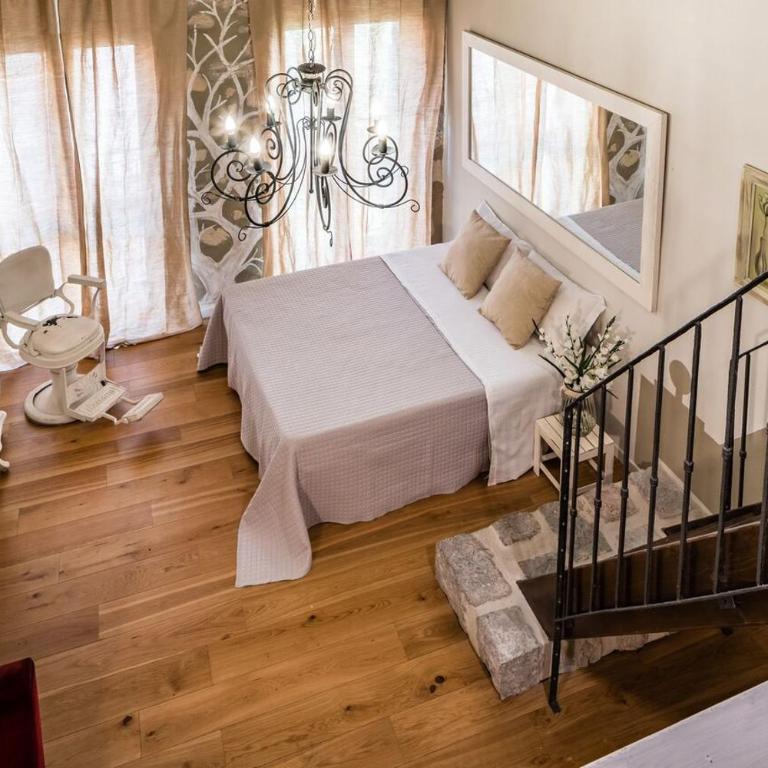 Oisife Apartments - Apartment - Split Level - 1