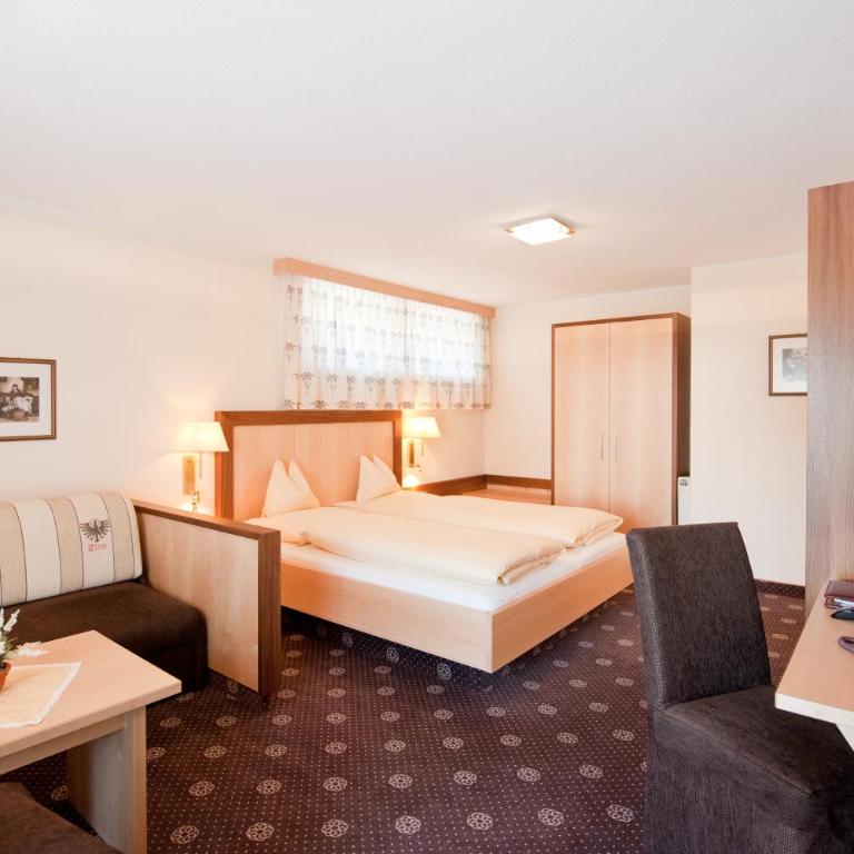 Hotel Regina - Comfort Doppelzimmer - 11