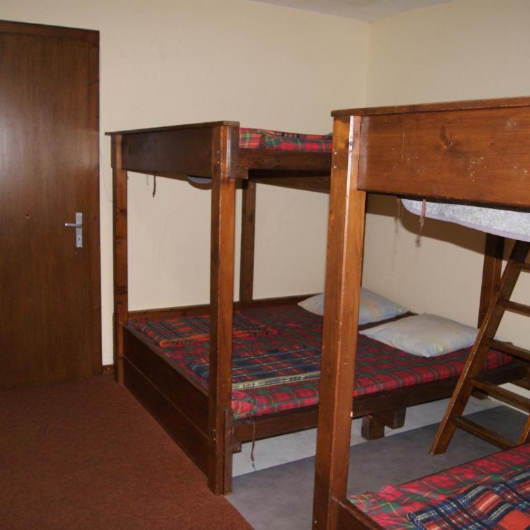 Hotel Restaurant du Crêt - Bett im gemischten Schlafsaal mit 10 Betten - 15