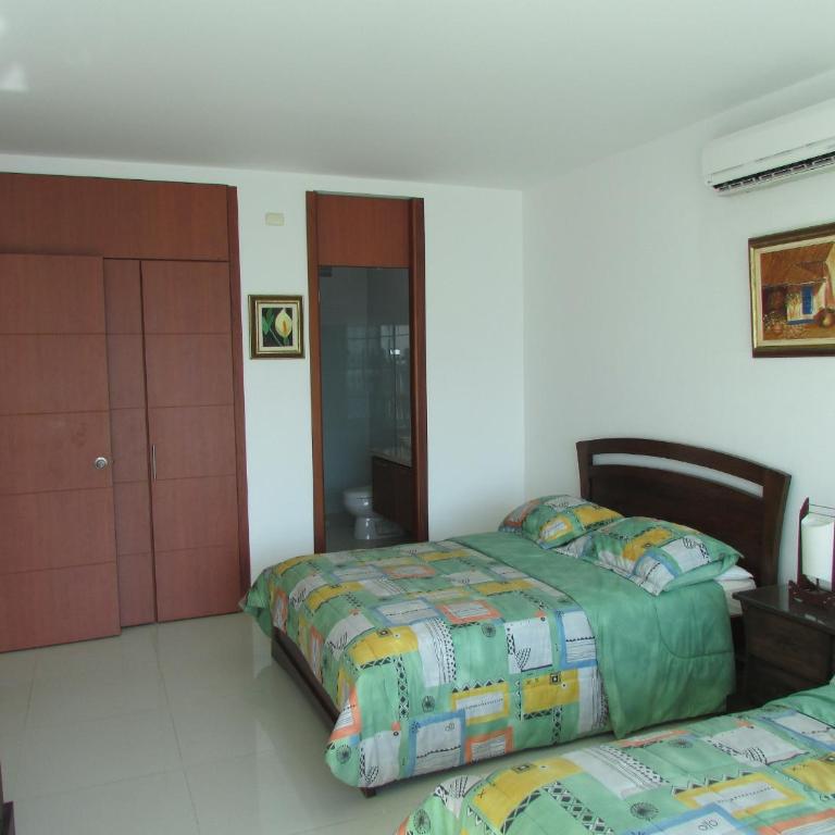 Costa Azul Suites 1002 - One-Bedroom Apartment with Balcony and Sea View - 55