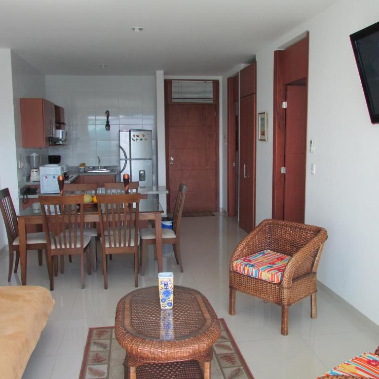 Costa Azul Suites 1002 - One-Bedroom Apartment with Balcony and Sea View - 20