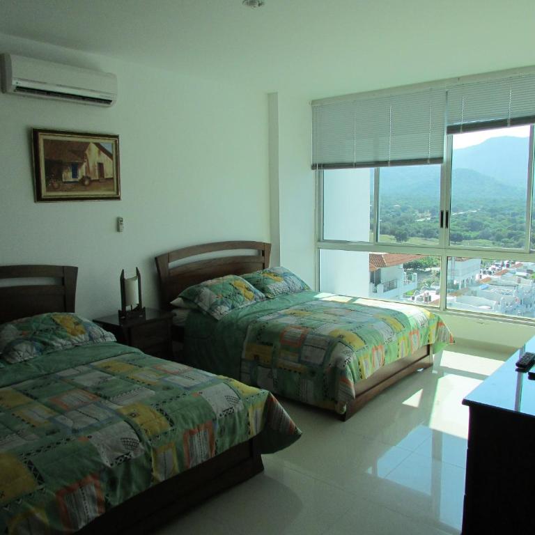 Costa Azul Suites 1002 - One-Bedroom Apartment with Balcony and Sea View - 12