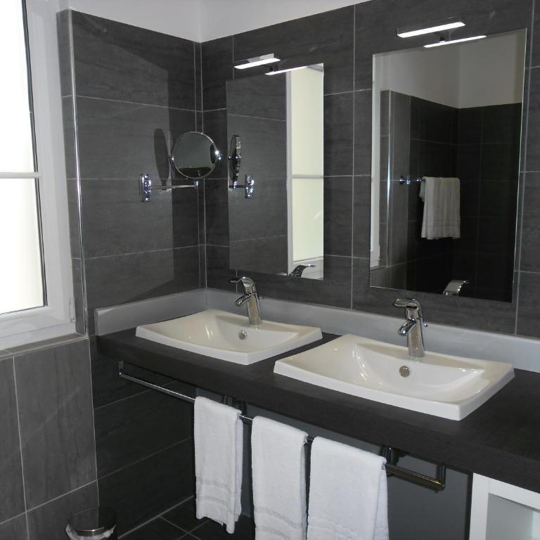Hotel Le Saint Paul - Chambre Double de Luxe (1 ou 2 adultes) - 7