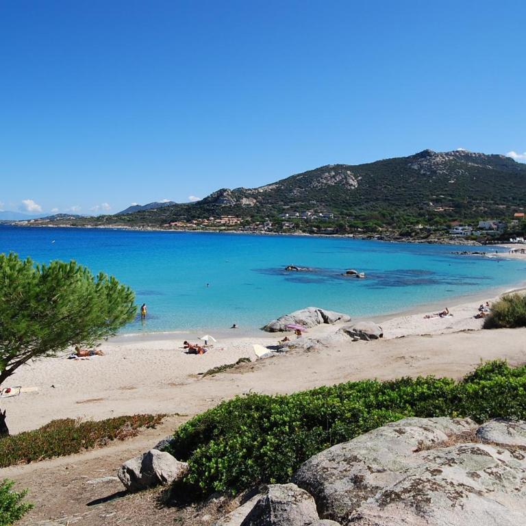 Mare appart avec jardin et bbq vue mer et montagne plage et port à 2 pas - Appartement - 5