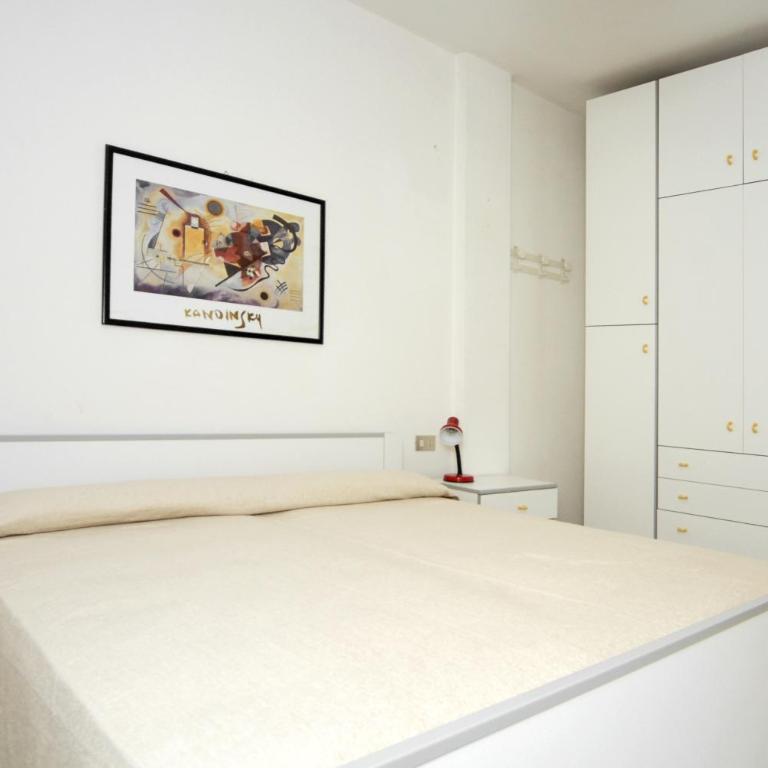 Albatros - Two-Bedroom Apartment - 7
