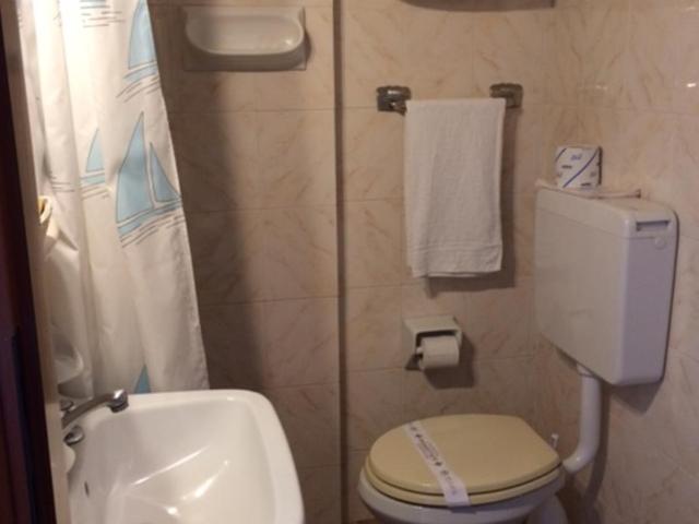 International Hotel - Camera Singola Economy - 2