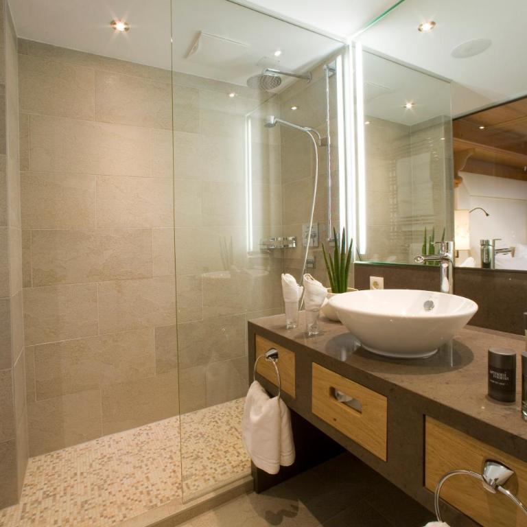 Aktiv- & Wellnesshotel Bergfried - Comfort Doppelzimmer - 1