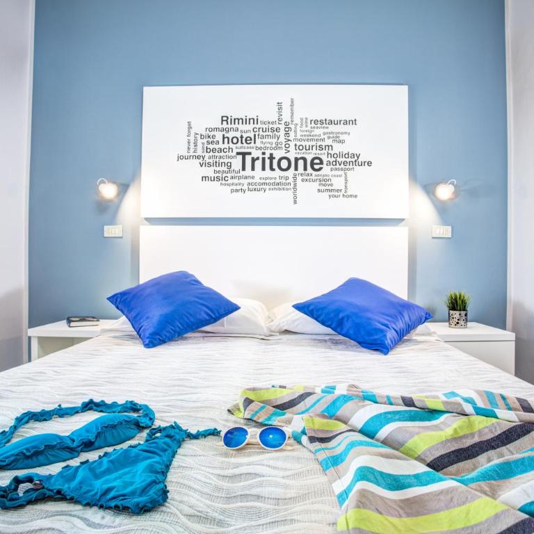 Hotel Tritone Rimini - Double Room with Balcony and Front Sea View - 5