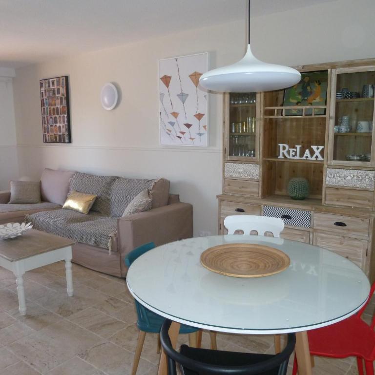 Costa Antigua - Two-Bedroom Apartment - 9
