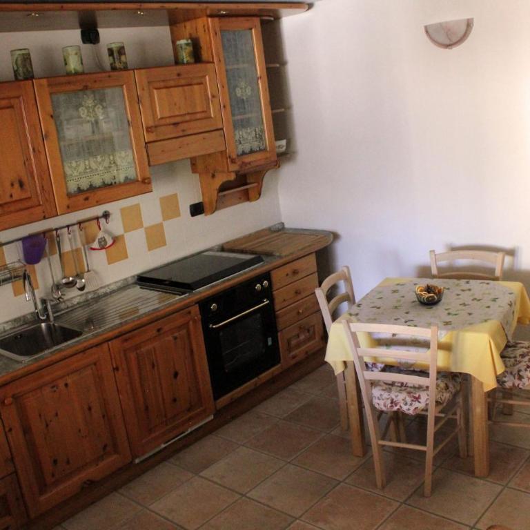B&B Villa Dalegno - Camera Matrimoniale/Doppia con Letti Singoli - 14