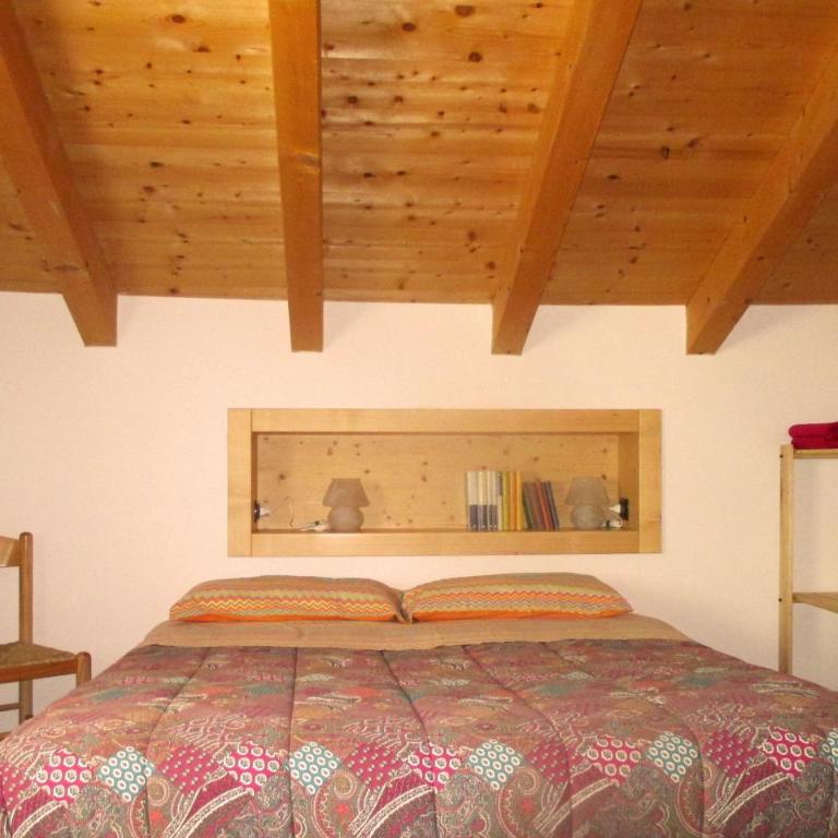 B&B Villa Dalegno - Camera Matrimoniale/Doppia con Letti Singoli con Balcone - 5