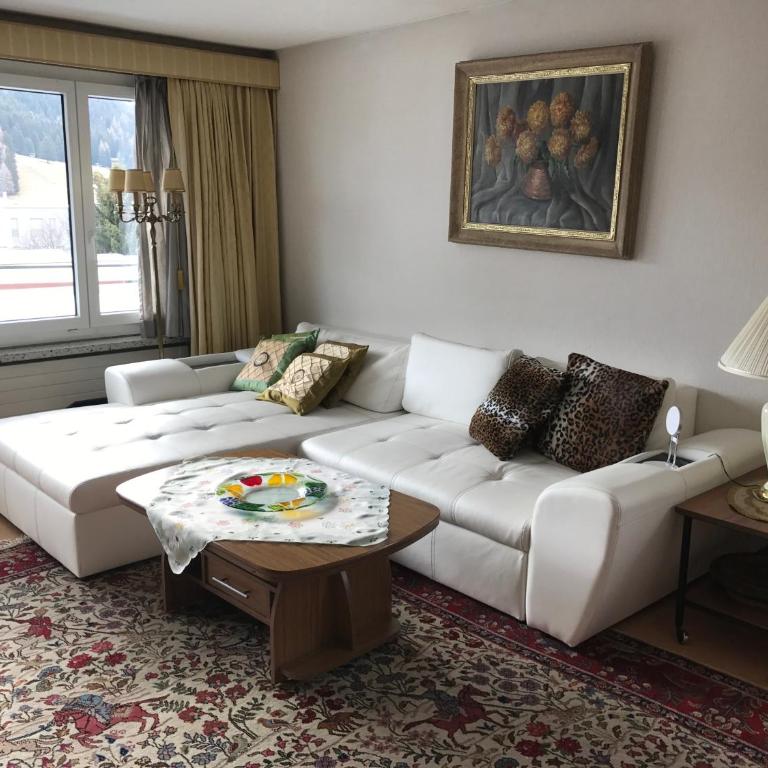 Haus Calanda - Apartment mit Blick auf die Berge - 3