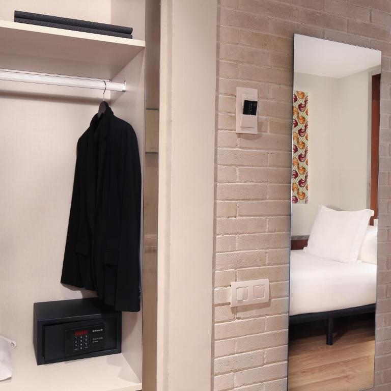 Hotel Balmes, a member of Preferred Hotels & Resorts - Single Room - 2