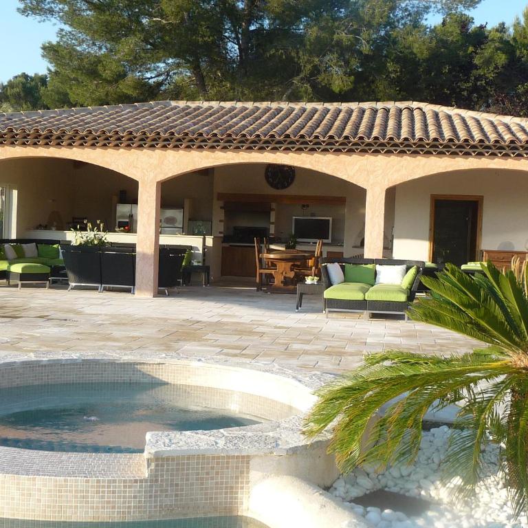 Propriété Prestige Mougins Cannes Hammam sauna, SPA,DISCOTHEQUE salle de Cinéma - Deluxe Villa - 22