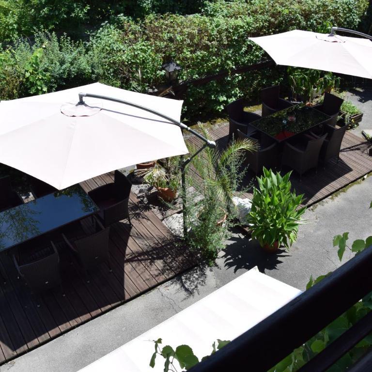 Frühstückspension Matheidl - Doppelzimmer mit Balkon - 7