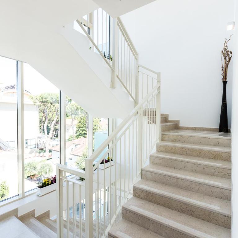 Residence Perla Verde - Two-Bedroom Apartment - 16