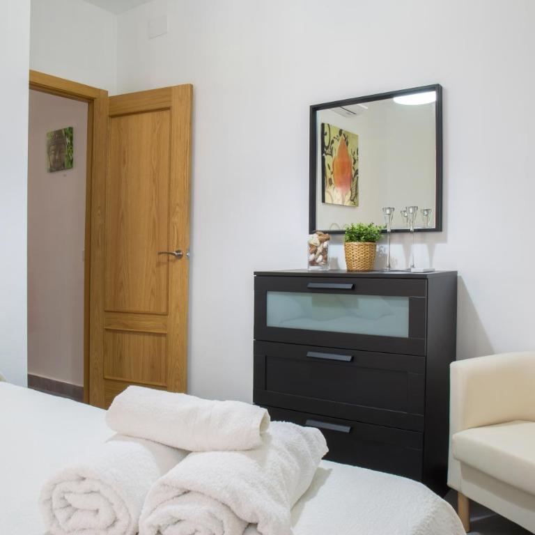 Casa Turística Patio Cordobés - Parking privado en la Judería - Apartamento Estándar de dos dormitorios y dos baños. - 13