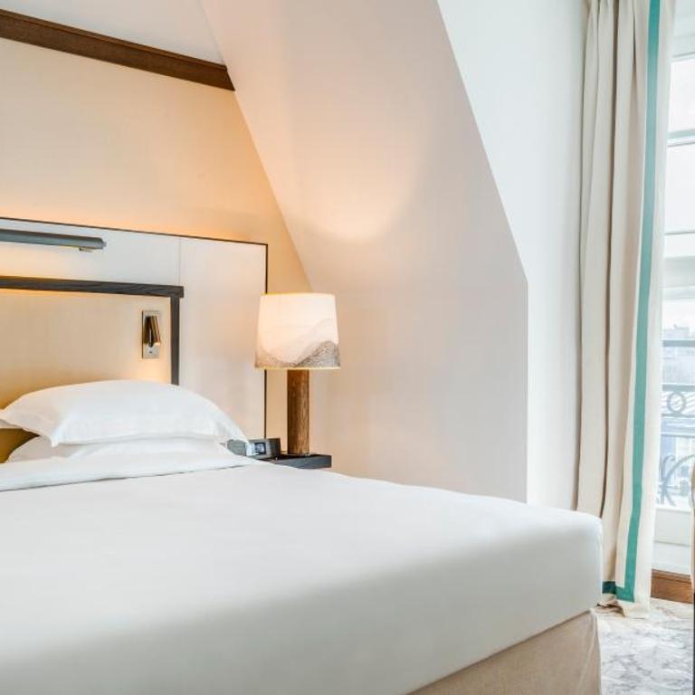 Hyatt Paris Madeleine - Chambre Lit King-Size Deluxe - 2
