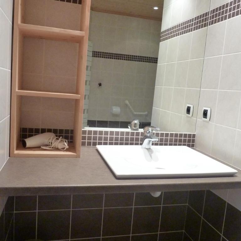 Chalet "les Arcosses" - Appartement Rez de chaussee - Label Handicap - 11