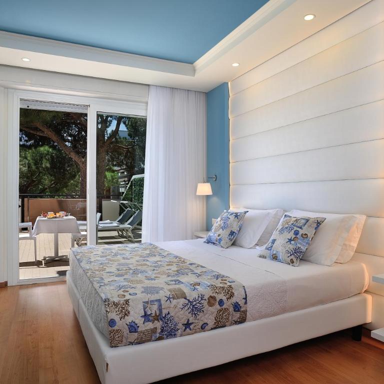 Hotel Concord - Nel cuore di Riccione - Deluxe Double Room with Terrace - 5