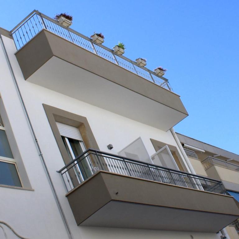 Incentro - Double Room with Balcony - 4