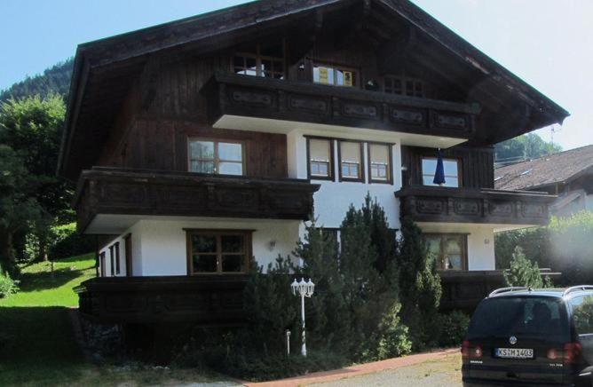 Aalener-Haus-Wohnung-3 - Appartamento - 1