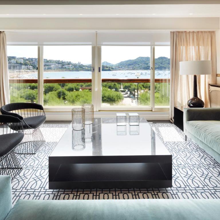 Playa de La Concha 10 by FeelFree Rentals - Apartamento - 5