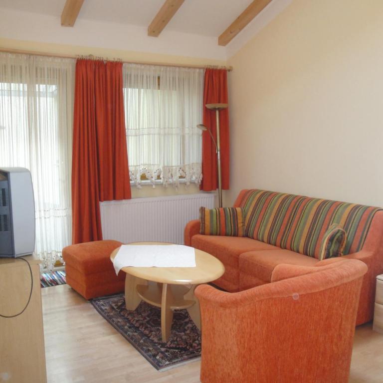 Pension & Appartement Steinwender - Apartment mit 2 Schlafzimmern und privater Terrasse - 7