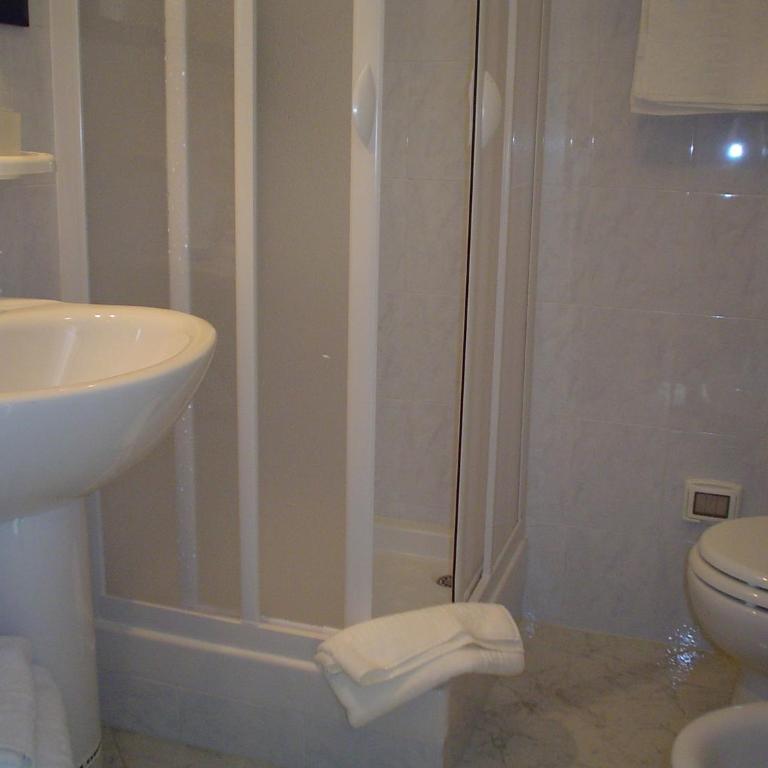 B&B Brezza Marina & Ristorante Shoreline - Chambre Double avec Balcon - 28