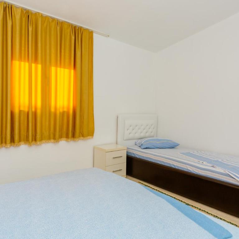 MC Apartments - Superior Apartman - 5