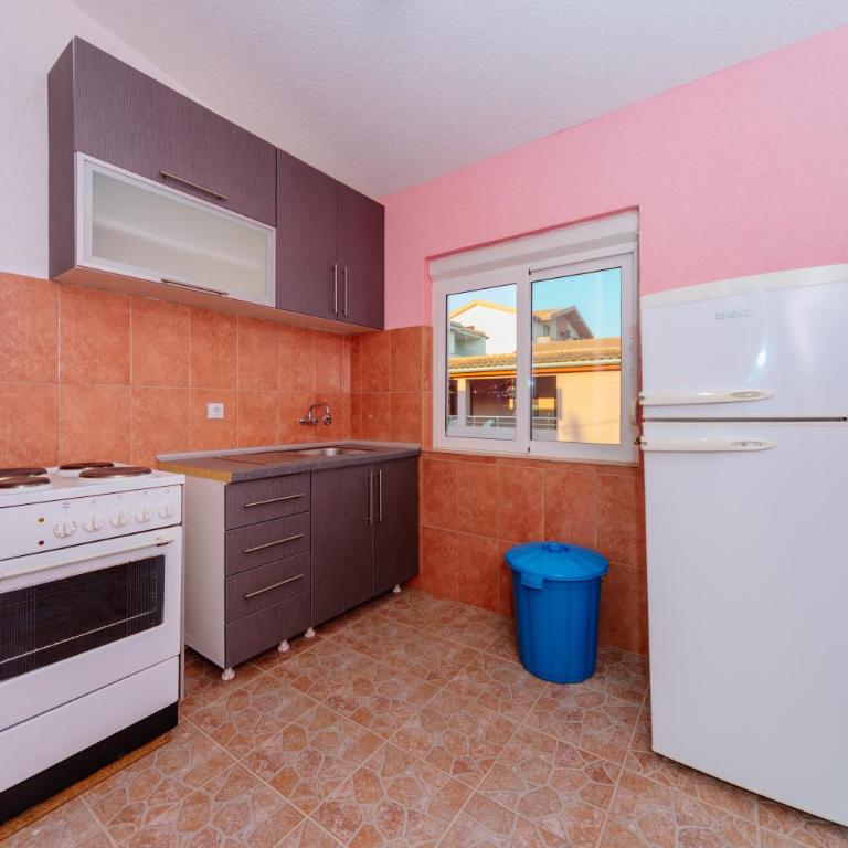 MC Apartments - Deluks Apartman - 6