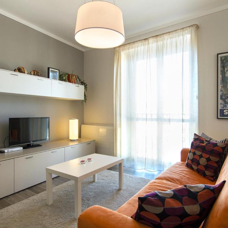 Apartments La Lombarda Centro Storico Stresa - One-Bedroom Family Apartment - 11