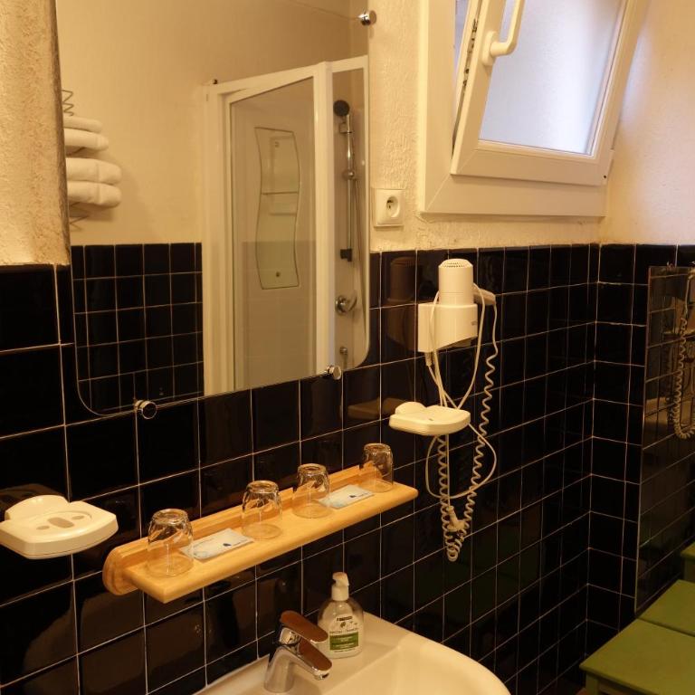 Hotel le Préjoly - Chambre Familiale avec Terrasse - 4