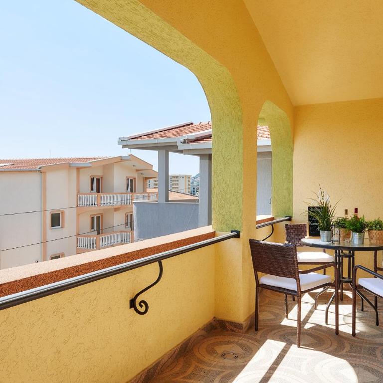 Apartments Villa FourTuna - Two-Bedroom Apartment - 3