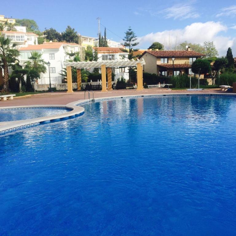 Residencial Estibaliz - Casa de 5 dormitorios - 3