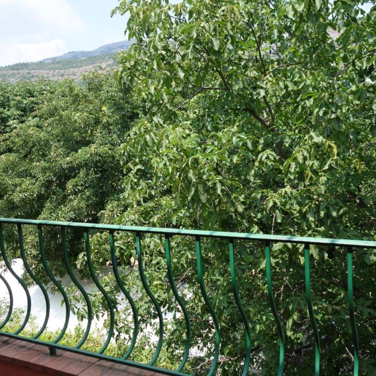 Hotel le Préjoly - Chambre Familiale avec Terrasse - 1
