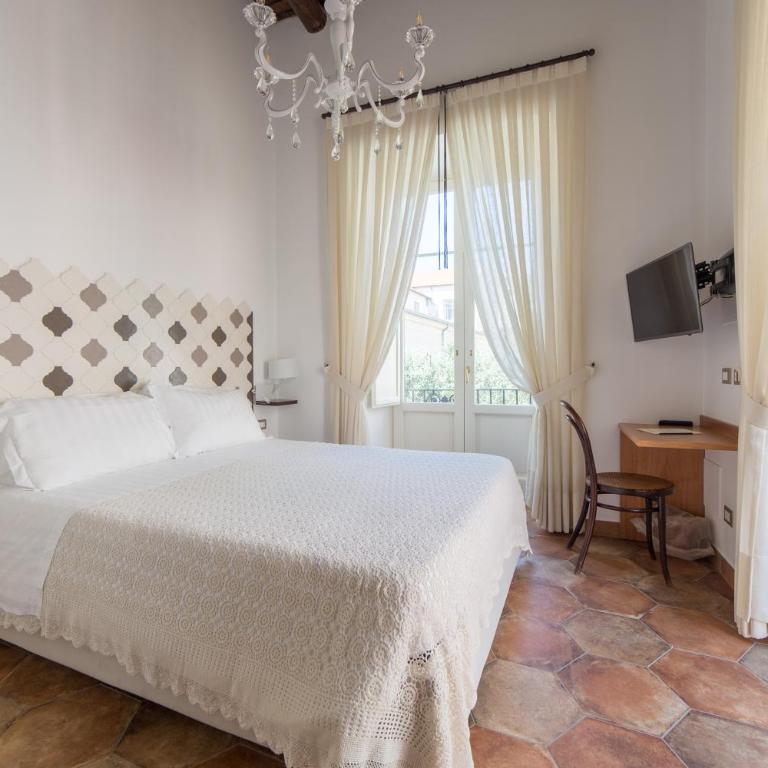 Residenza Il Campanile - Deluxe Double or Twin Room with City View - 9
