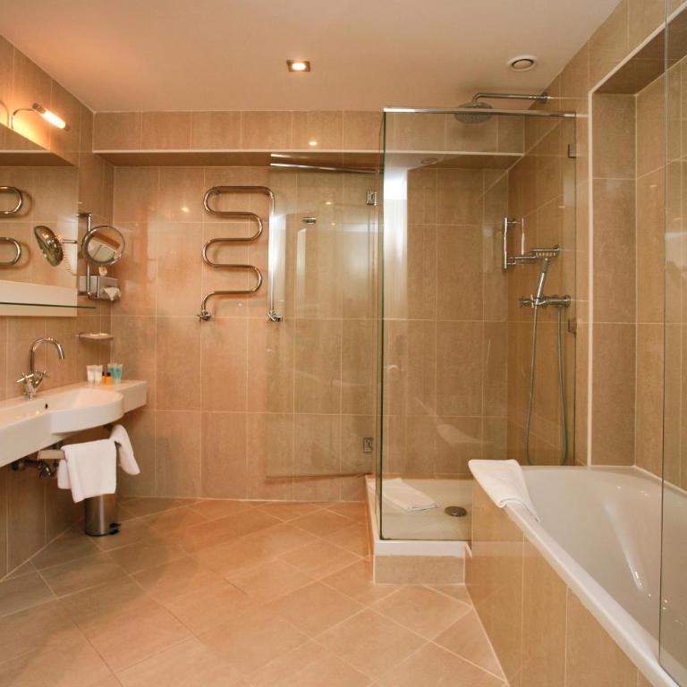 Monte Casa SPA & Wellness - Family Room with Sea View - 1