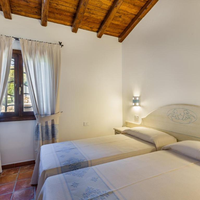 Hotel Costa Caddu - Suite con 3 Camere da Letto e Piscina - 8