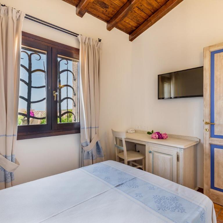 Hotel Costa Caddu - Suite con 3 Camere da Letto e Piscina - 9